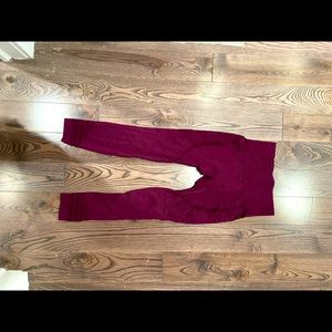 Fuchsia leggings with fun cut out designs!